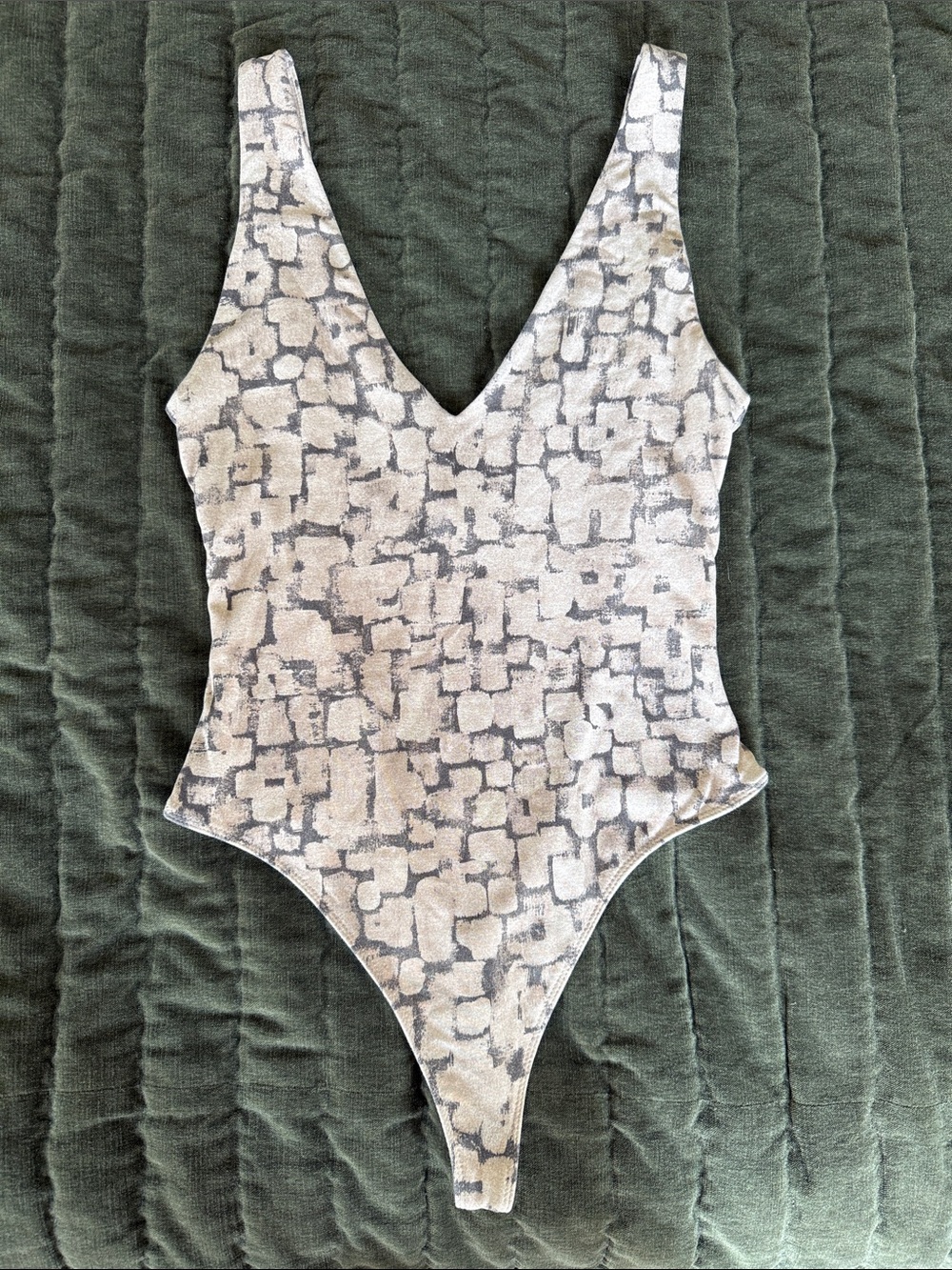 Babaton Neutral Beige & Gray Textured V-Neck Bodysuit